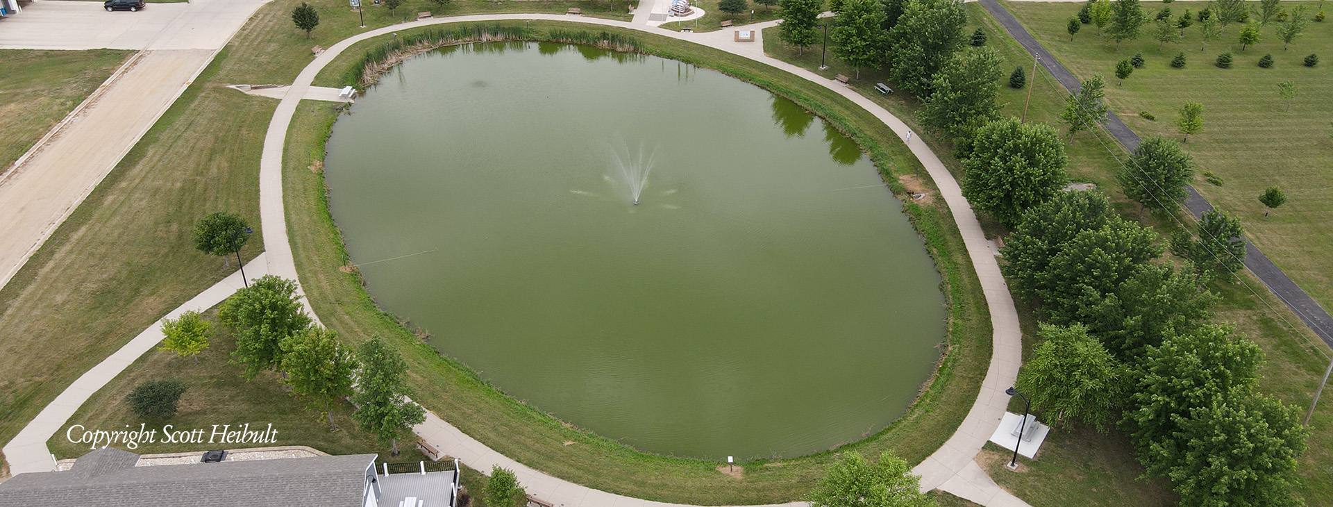 pond_with_freedom_rock.jpg